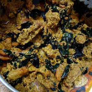 rendang ayam daun puding